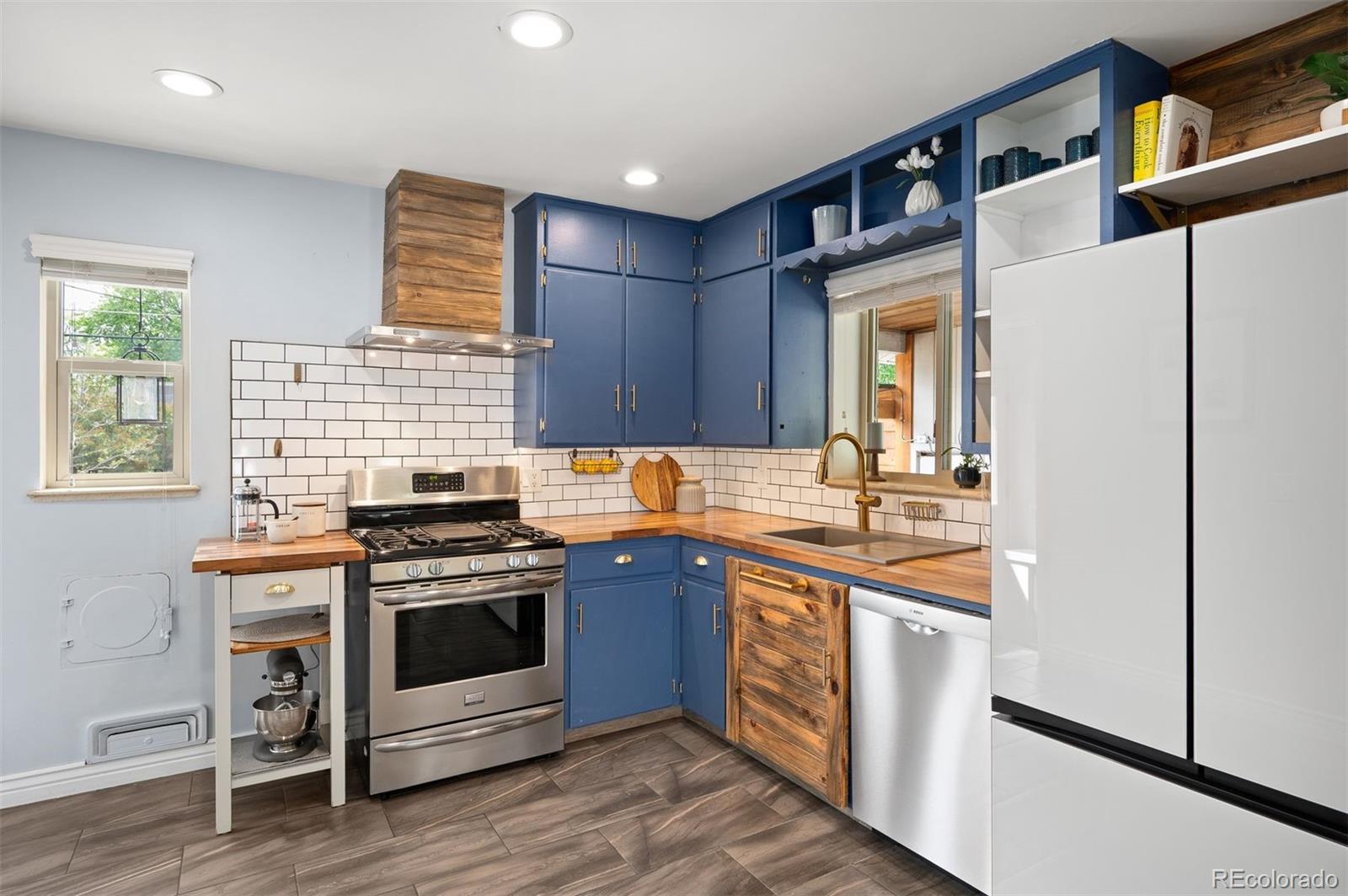 2112 S Zenobia Street Denver CO 80219