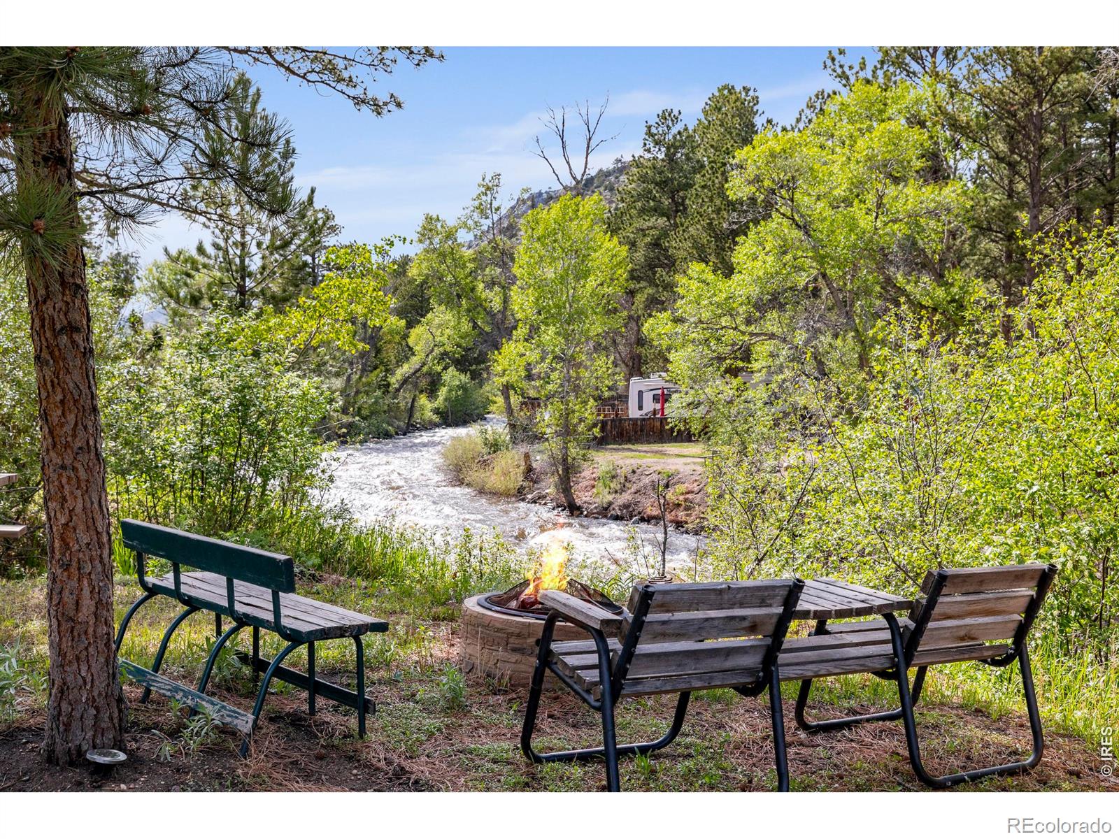 428 Rustic Road Bellvue CO 80512