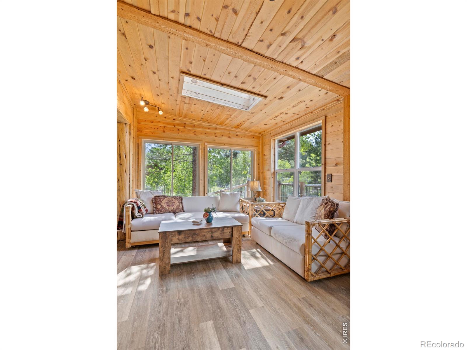 428 Rustic Road Bellvue CO 80512