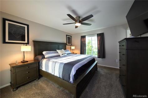5440 S Versailles Way Aurora CO 80015