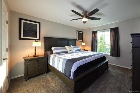 5440 S Versailles Way Aurora CO 80015