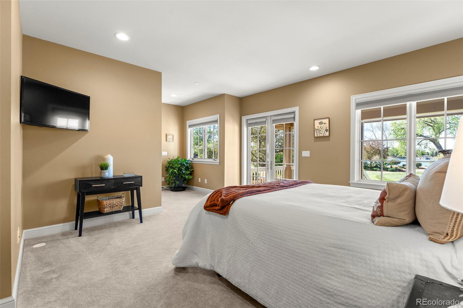 9402 Crystal Lane Longmont CO 80503