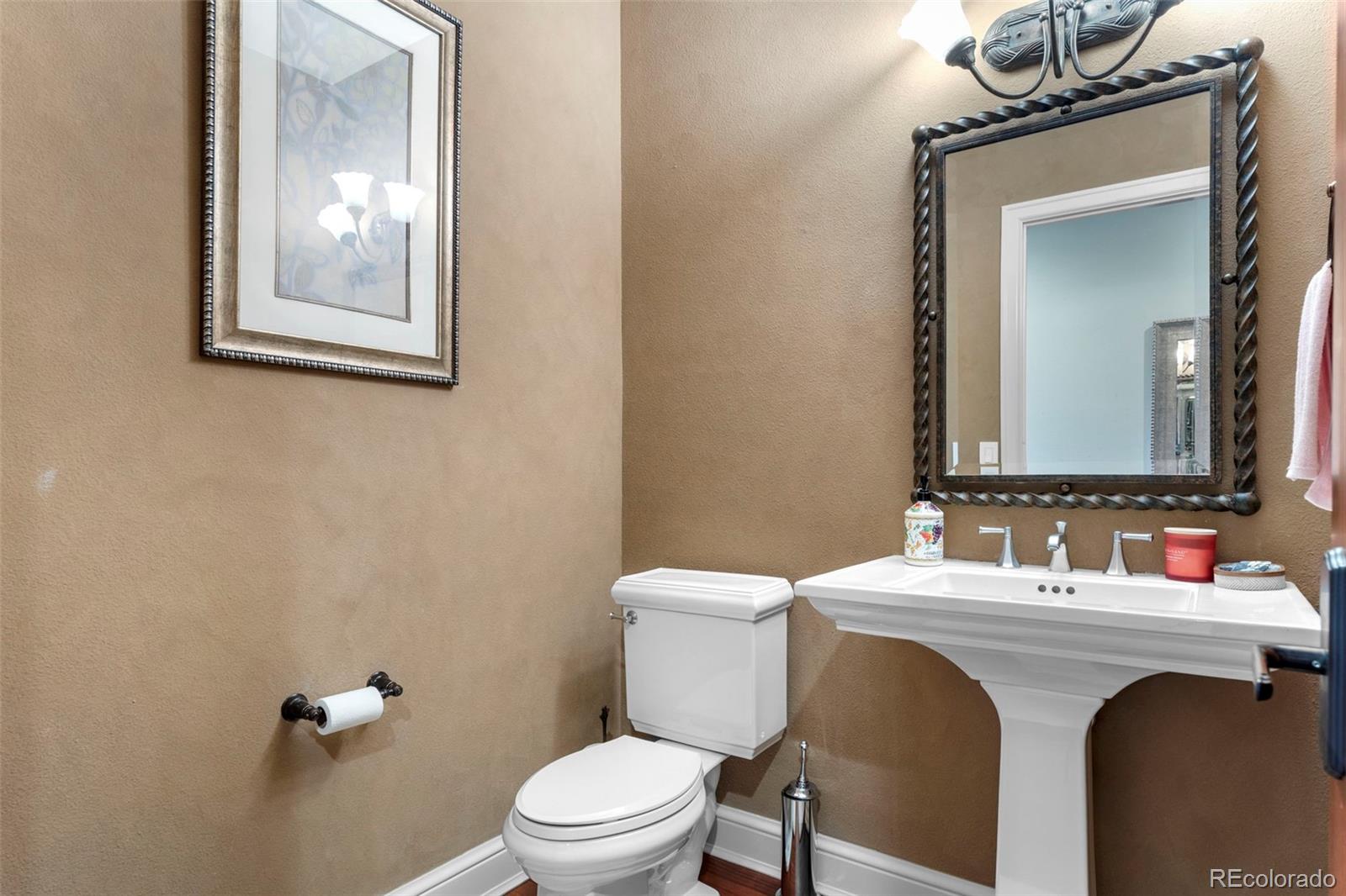 9402 Crystal Lane Longmont CO 80503