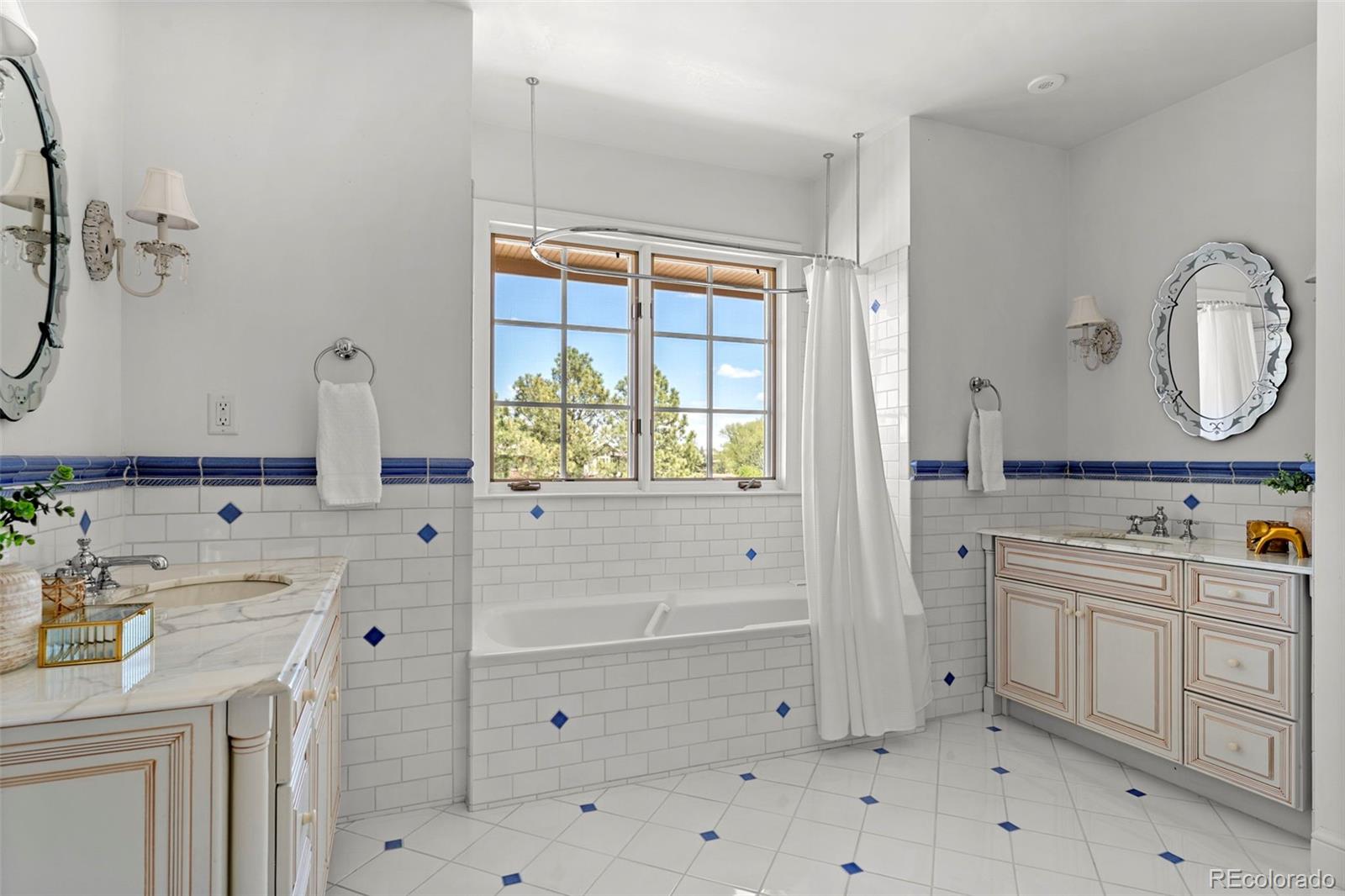 9402 Crystal Lane Longmont CO 80503