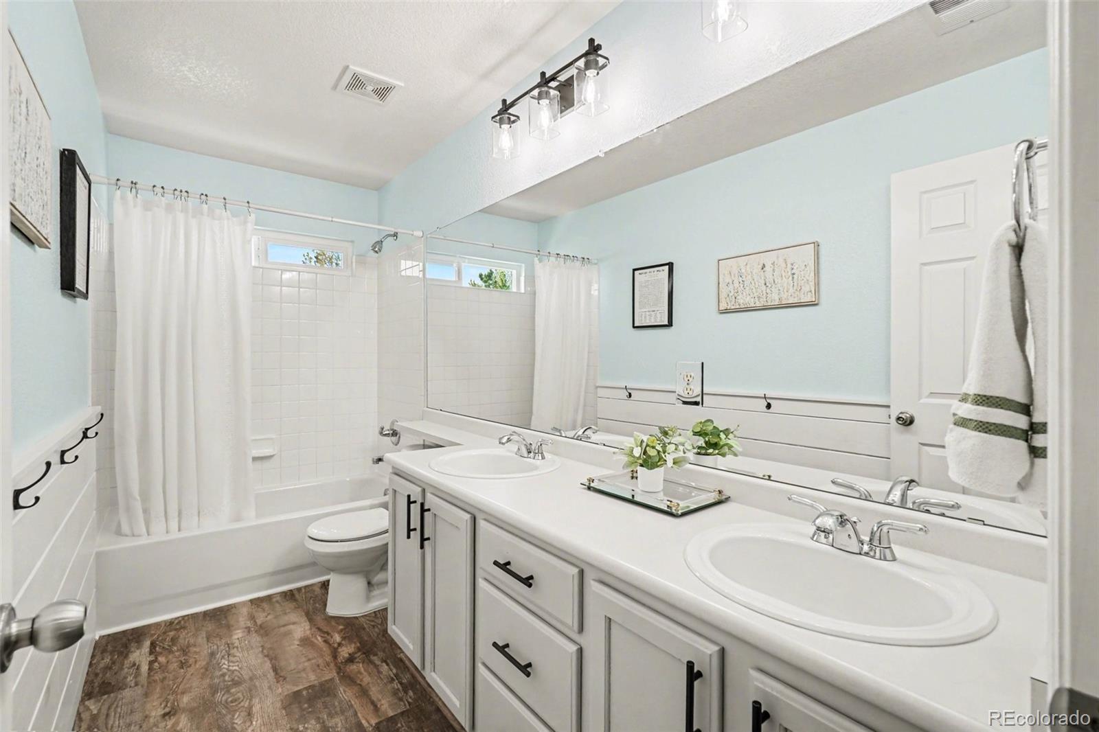 3470 Sturbridge Drive Highlands Ranch CO 80129