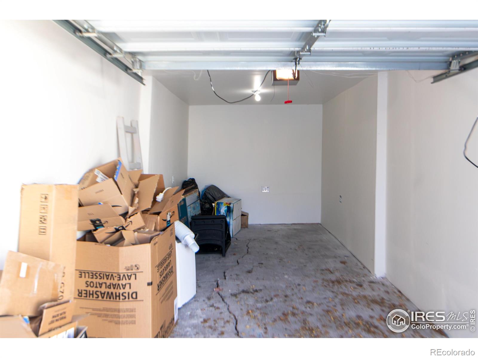 927 S Yates Street Denver CO 80219