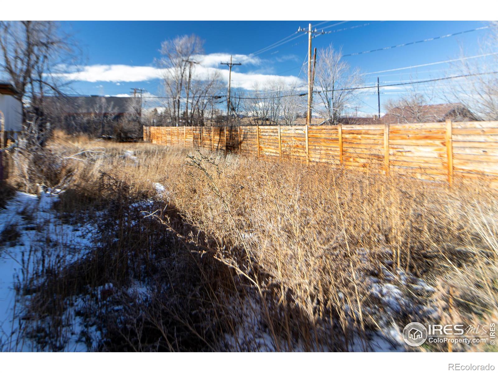 927 S Yates Street Denver CO 80219