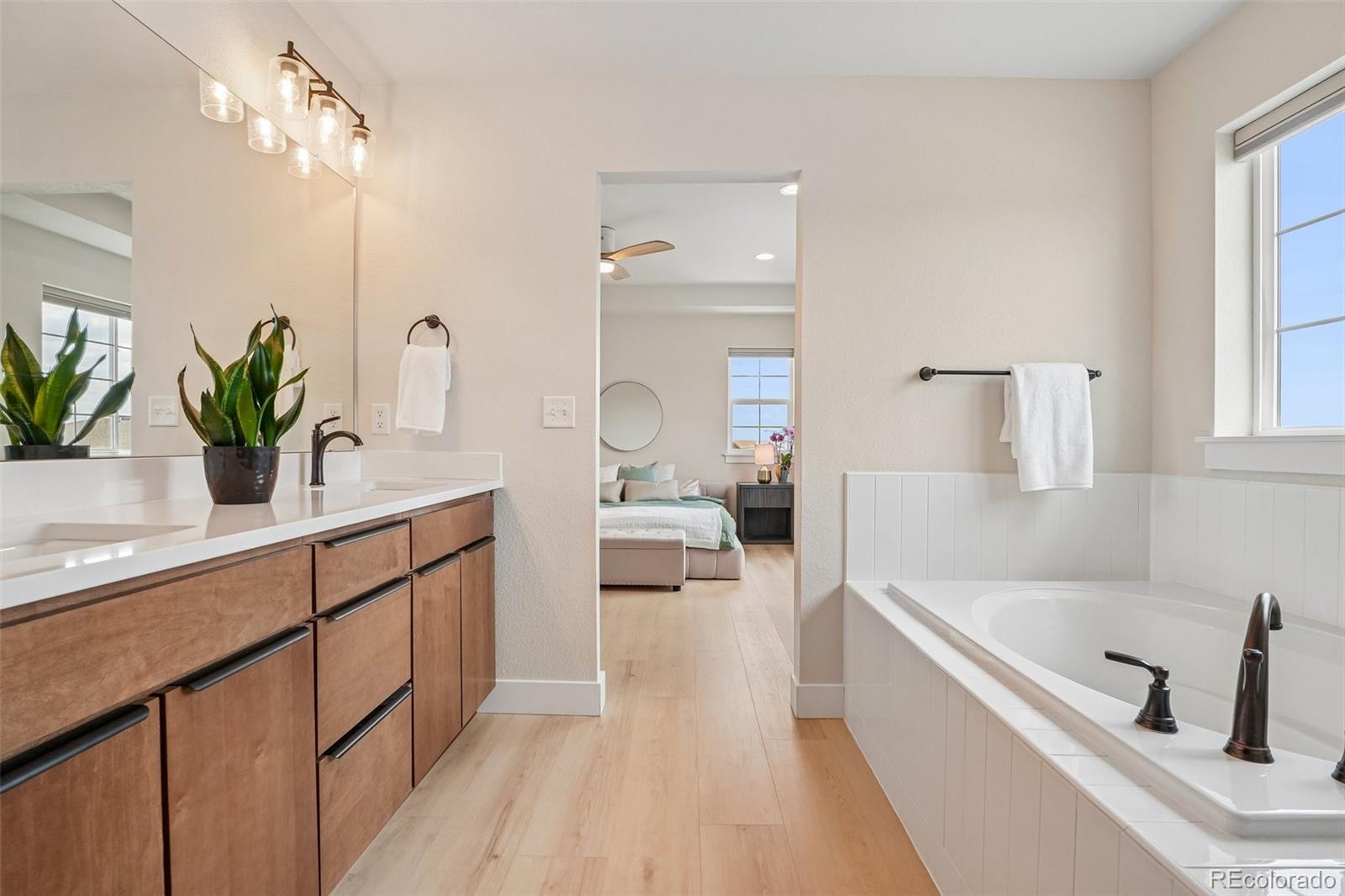 7319 S Yantley Way Aurora CO 80016