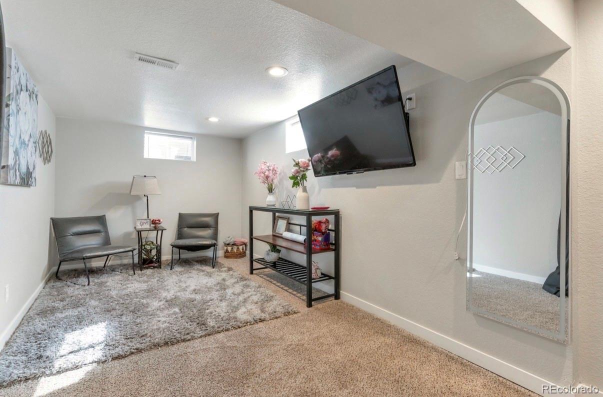 9271 Travis Street Thornton CO 80229