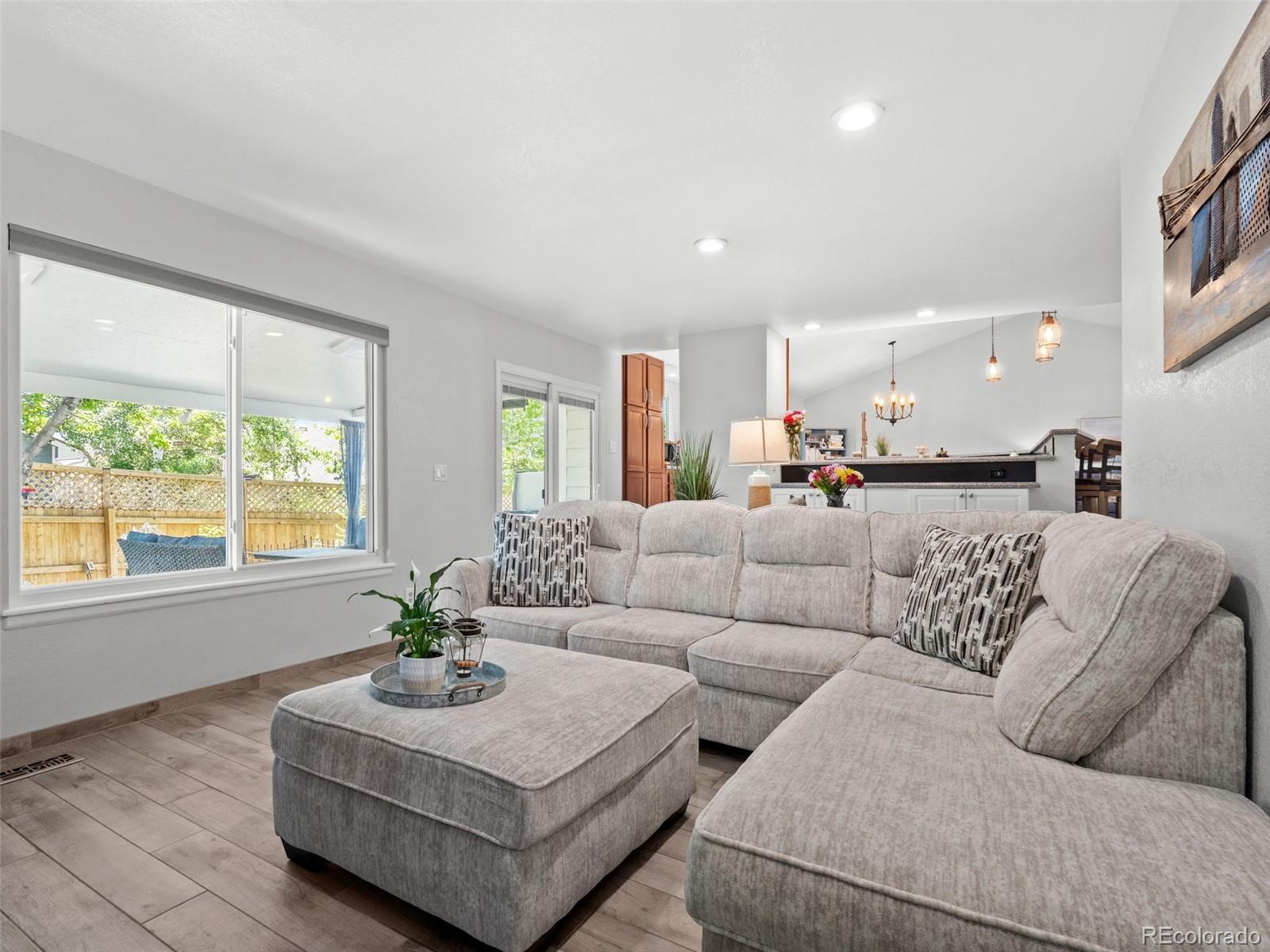 12162 W Lake Avenue Littleton CO 80127