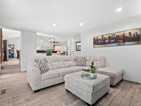 12162 W Lake Avenue Littleton CO 80127
