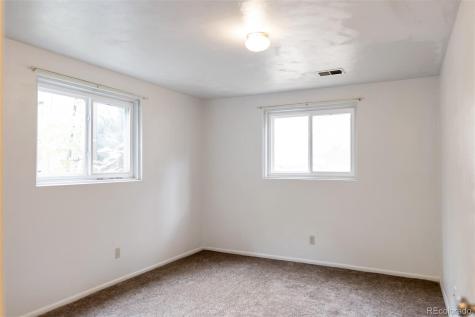 2515 S Pagosa Street Aurora CO 80013