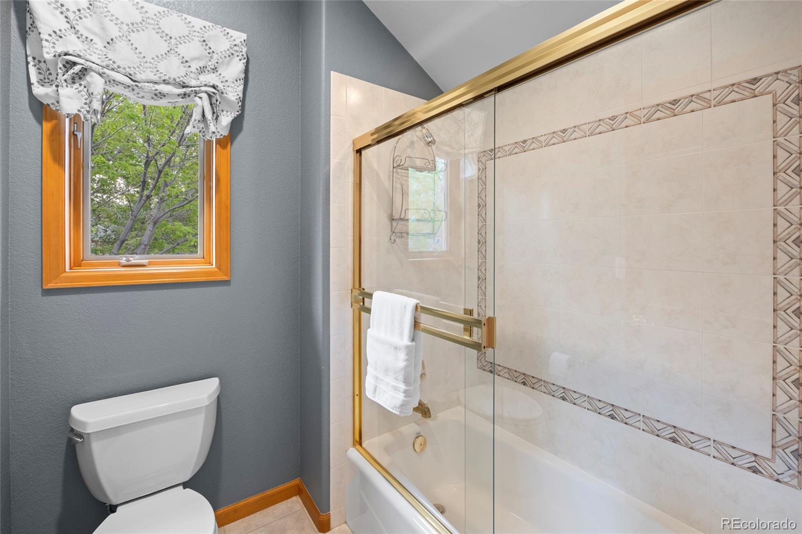 5355 Highlands Drive Longmont CO 80503