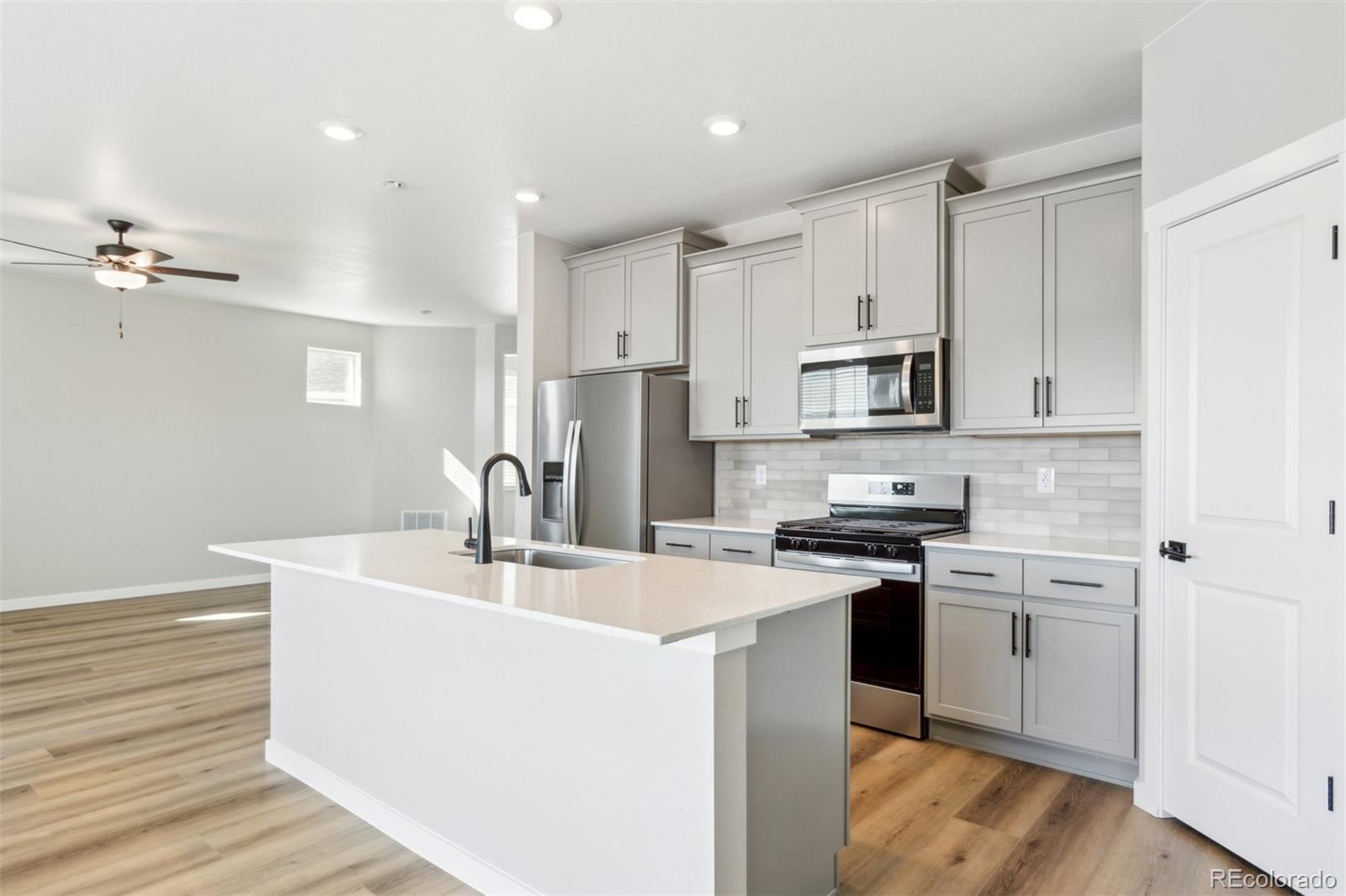 17752 E 94th Place Commerce City CO 80022