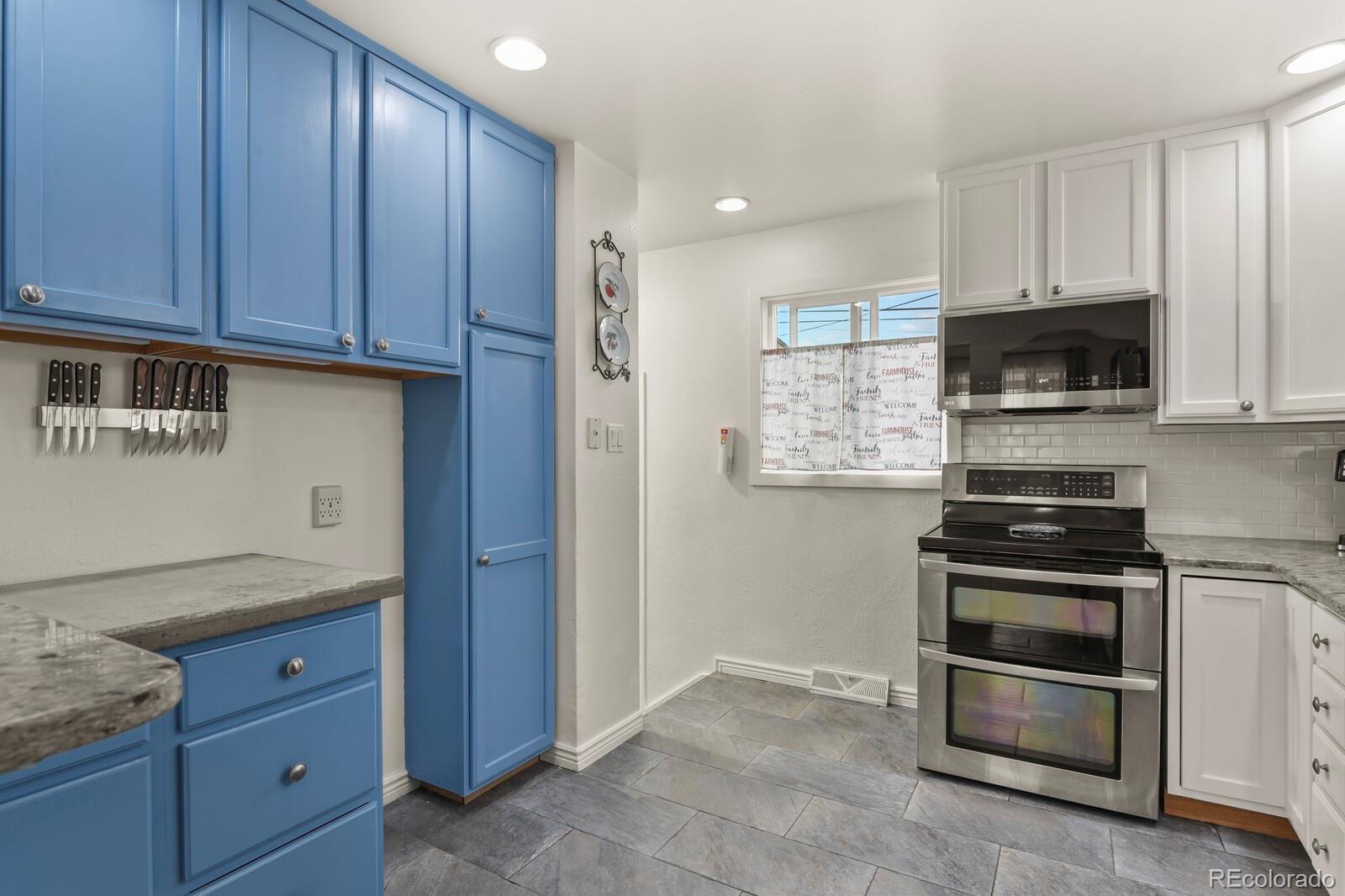 7201 Avrum Drive Denver CO 80221