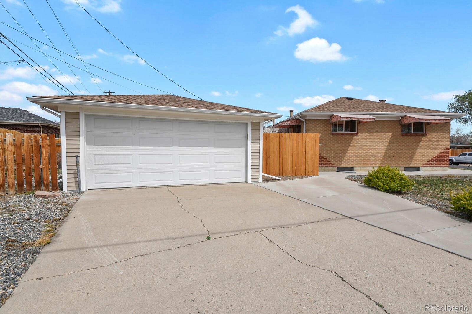 7201 Avrum Drive Denver CO 80221