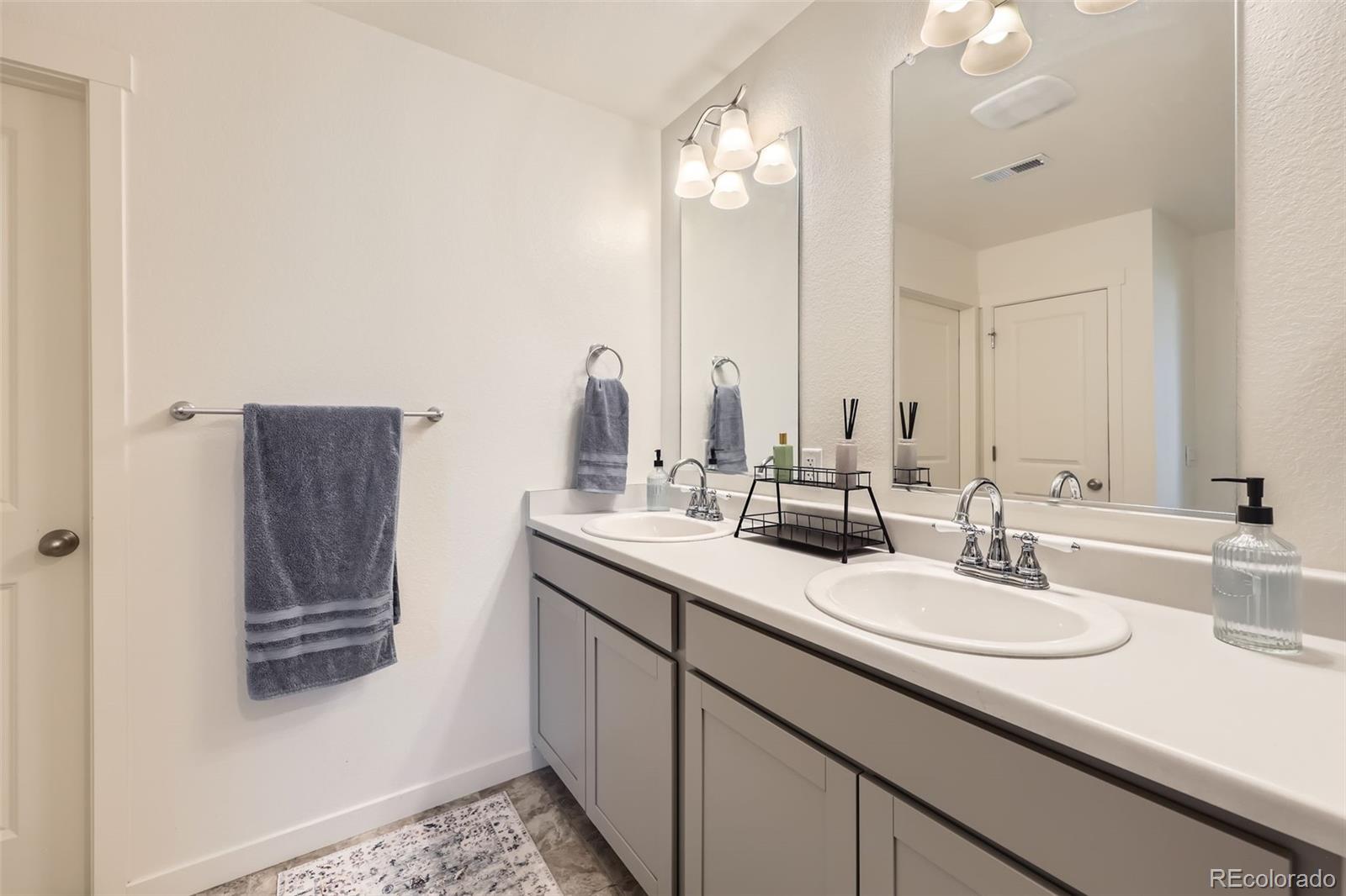 27425 E Byers Place Aurora CO 80018