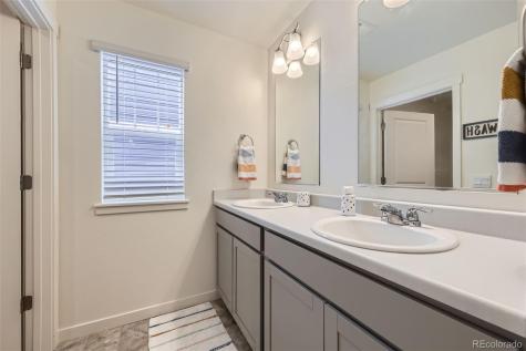 27425 E Byers Place Aurora CO 80018