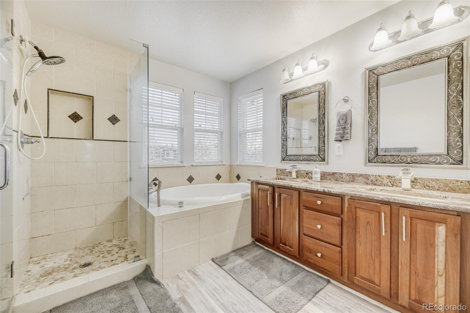 10673 Cedarcrest Circle Highlands Ranch CO 80130