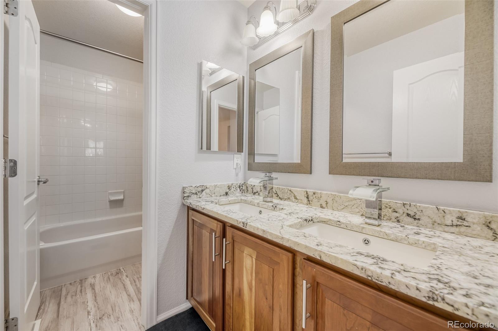 10673 Cedarcrest Circle Highlands Ranch CO 80130