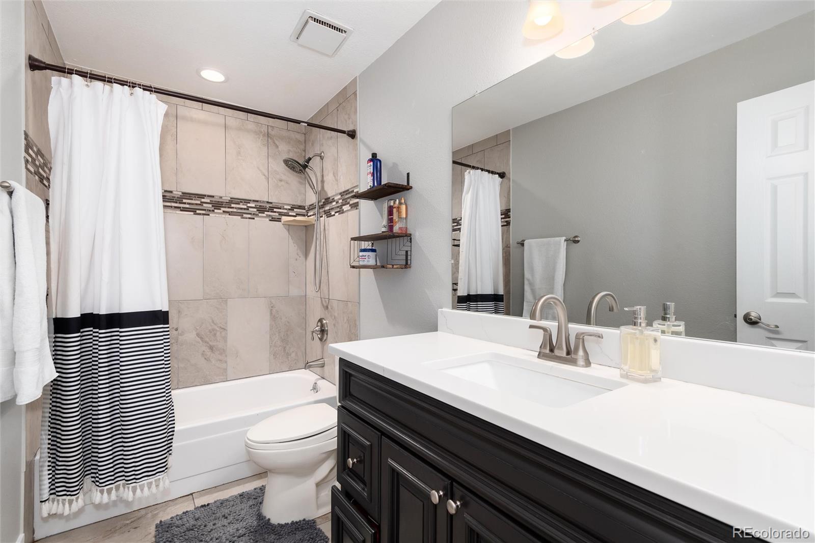7564 S Xenia Court Centennial CO 80112