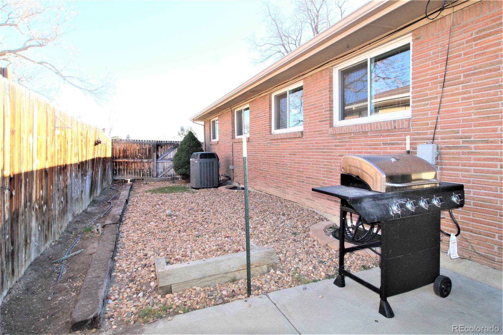2513 W 74th Avenue Westminster CO 80030