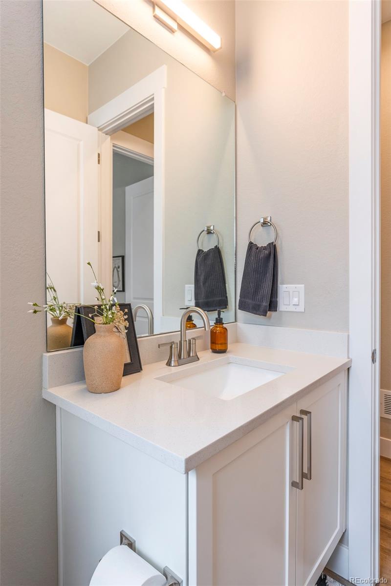 5689 Zuni Court Denver CO 80221