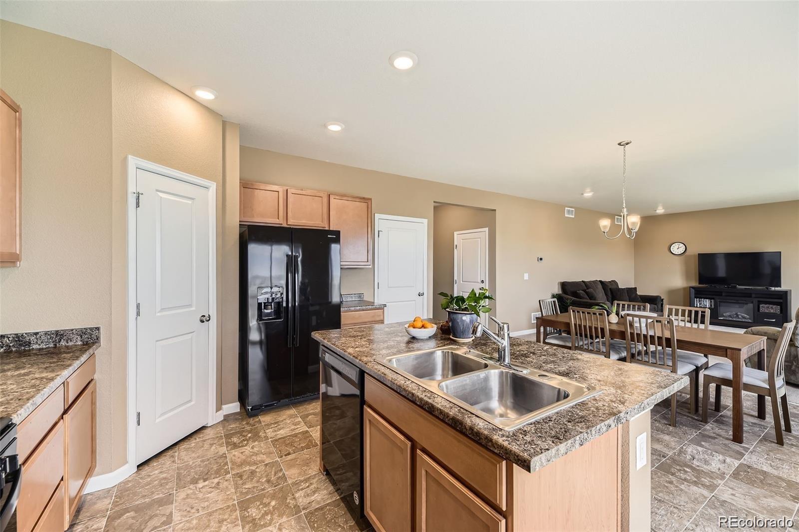 4807 River Highlands Loop Elizabeth CO 80107