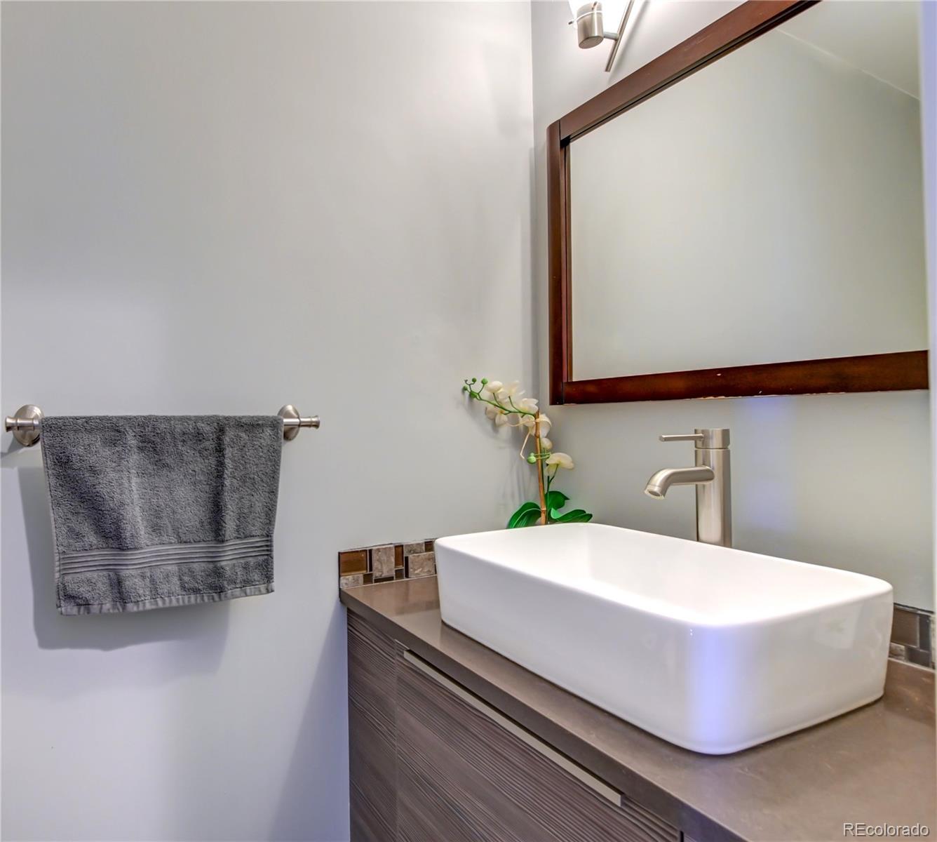 2321 S Henry Place Denver CO 80210