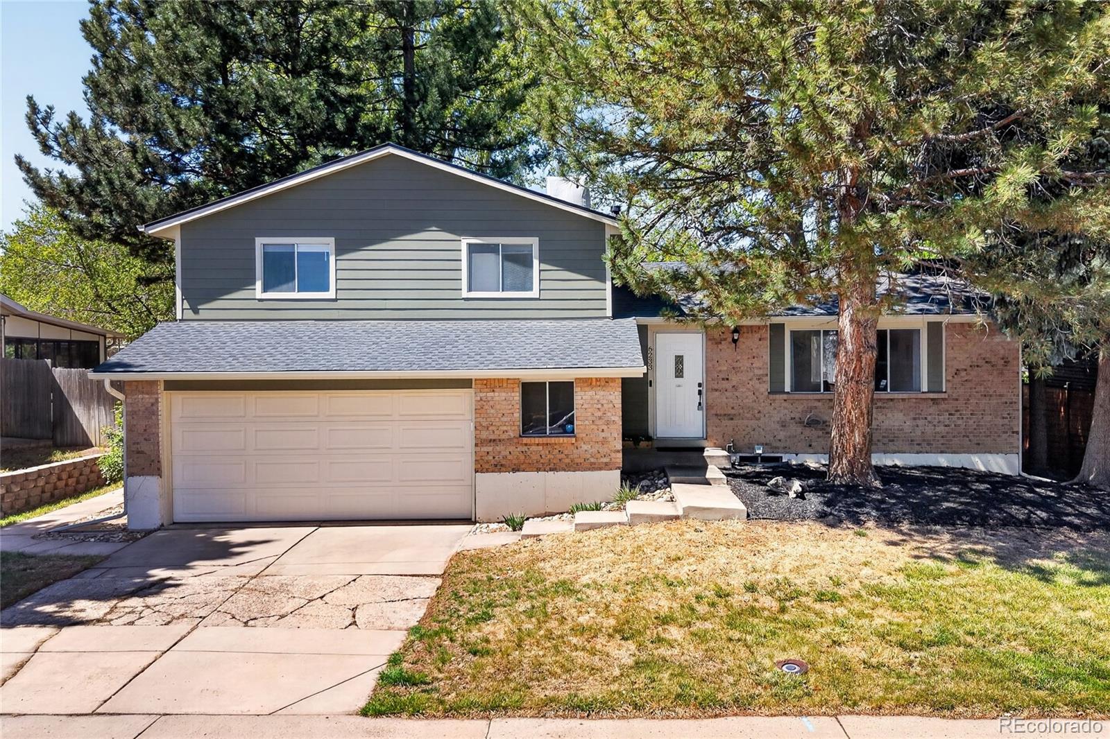 6233 S Dover Street Littleton CO 80123