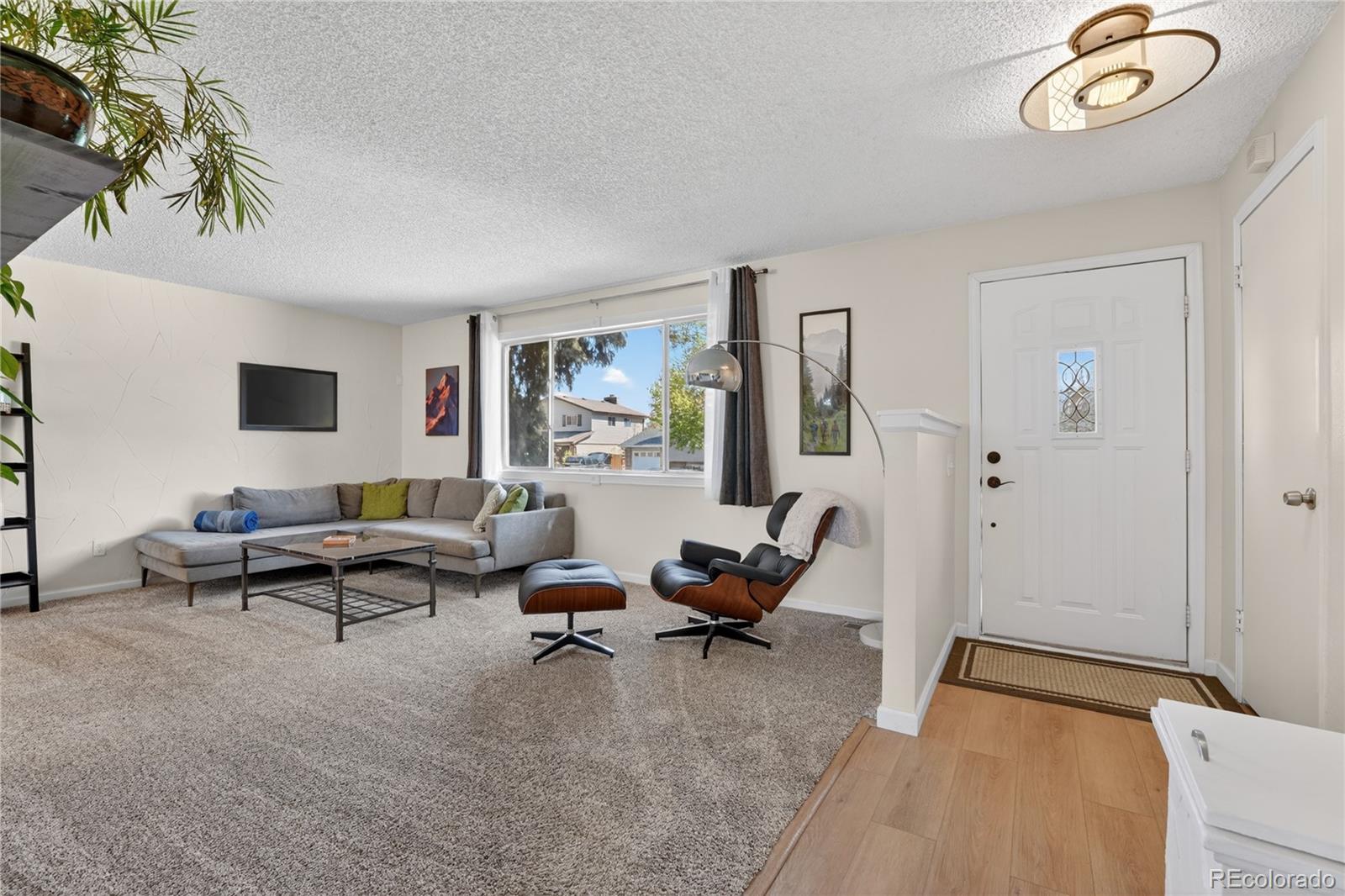6233 S Dover Street Littleton CO 80123