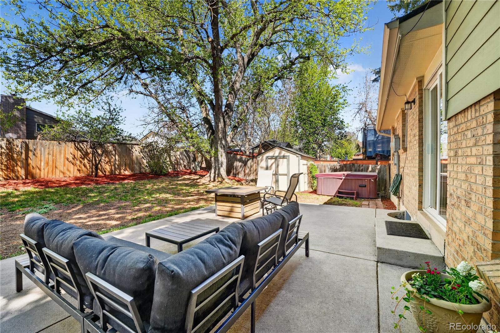 6233 S Dover Street Littleton CO 80123