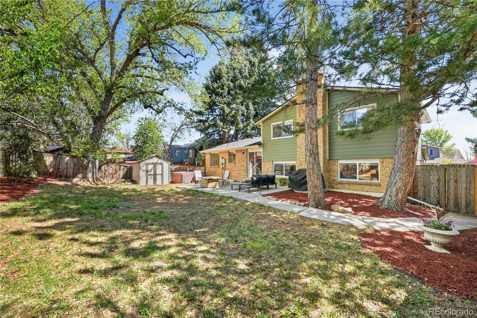 6233 S Dover Street Littleton CO 80123