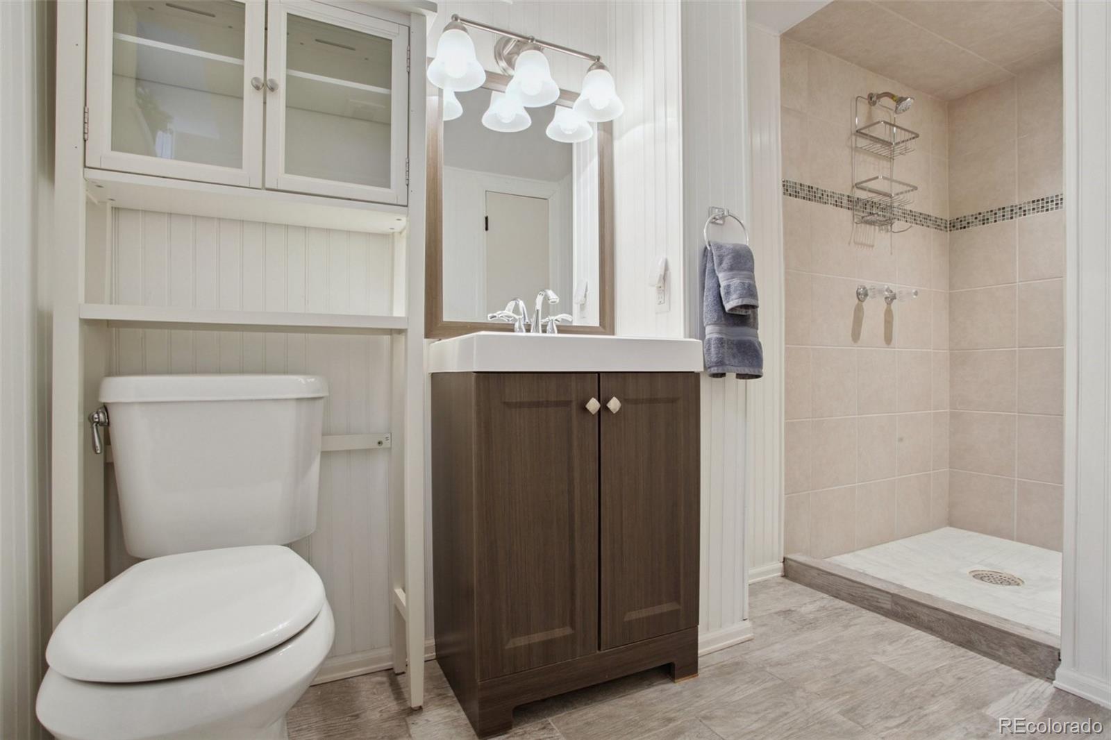 6266 S Valleyview Street Littleton CO 80120