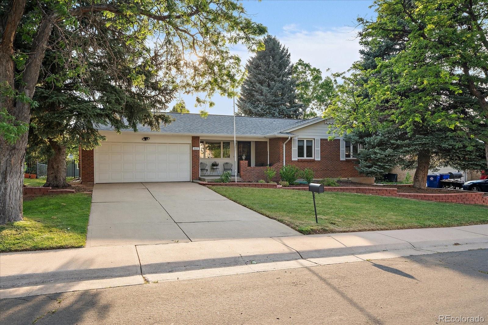 667 S Oswego Court Aurora CO 80012