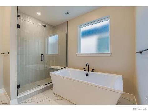 16595 Peak Way Broomfield CO 80023