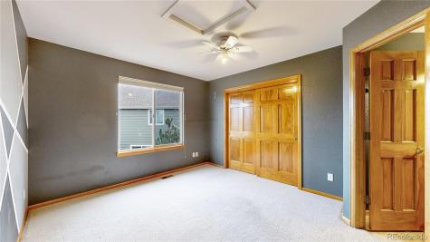 5904 S Ukraine Street Aurora CO 80015