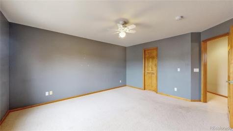 5904 S Ukraine Street Aurora CO 80015