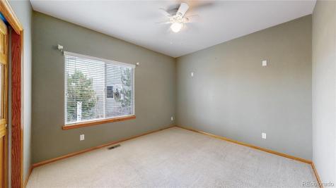 5904 S Ukraine Street Aurora CO 80015