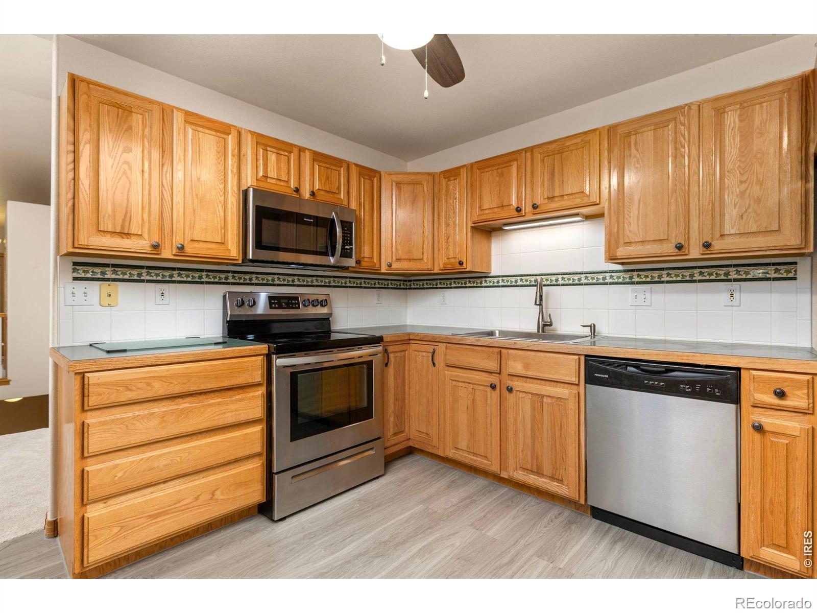 2517 Falcon Drive Longmont CO 80503
