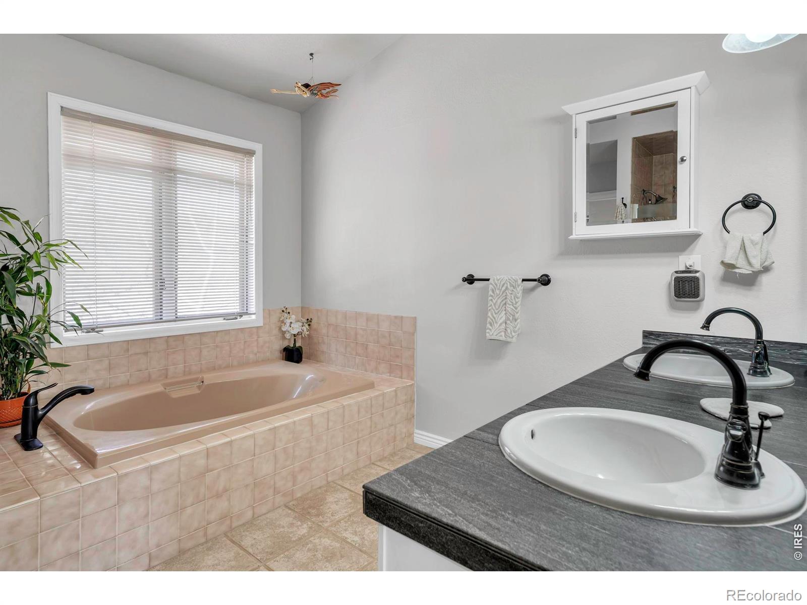 4057 Niblick Drive Longmont CO 80503
