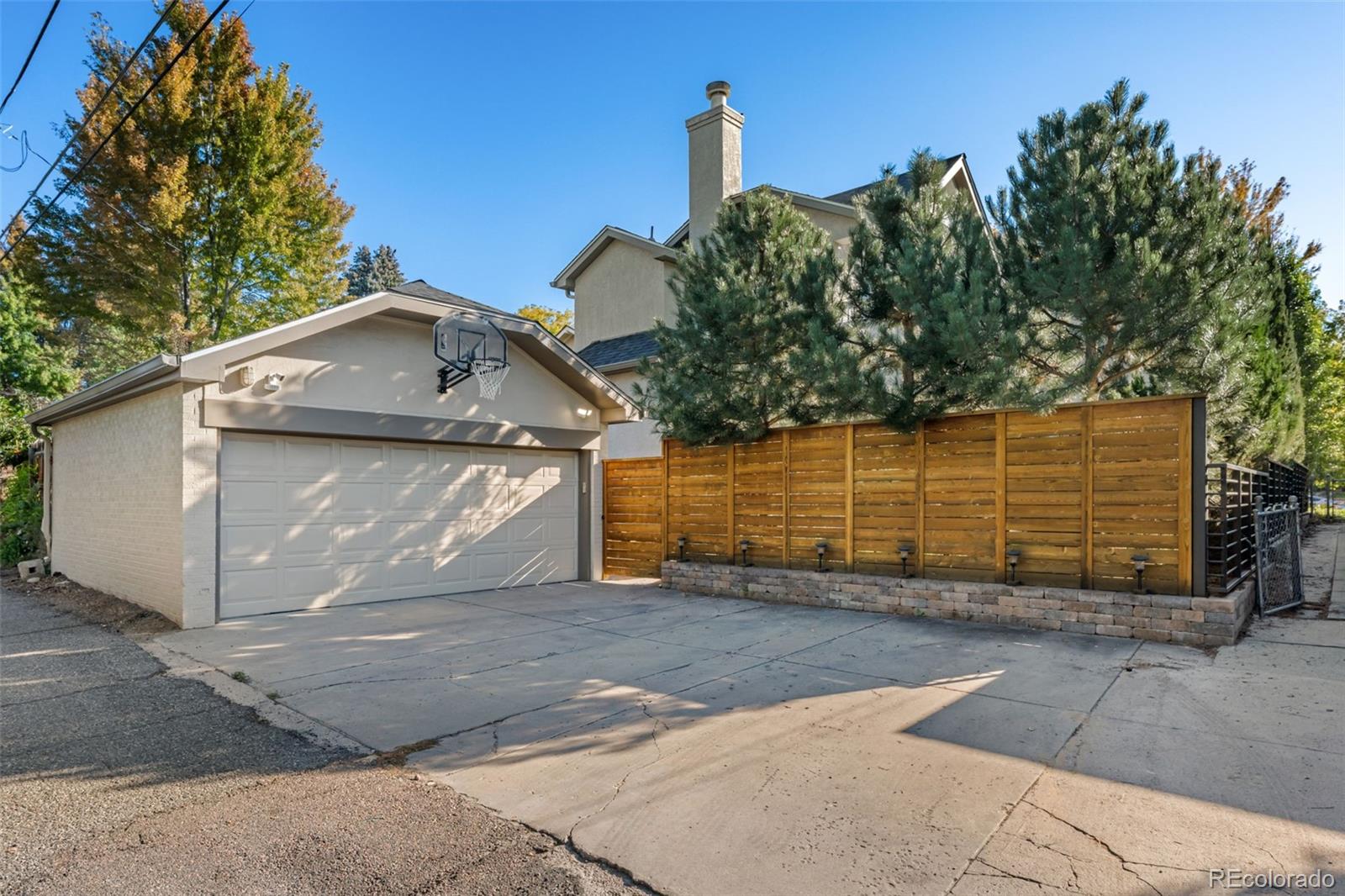 1085 S Vine Street Denver CO 80209