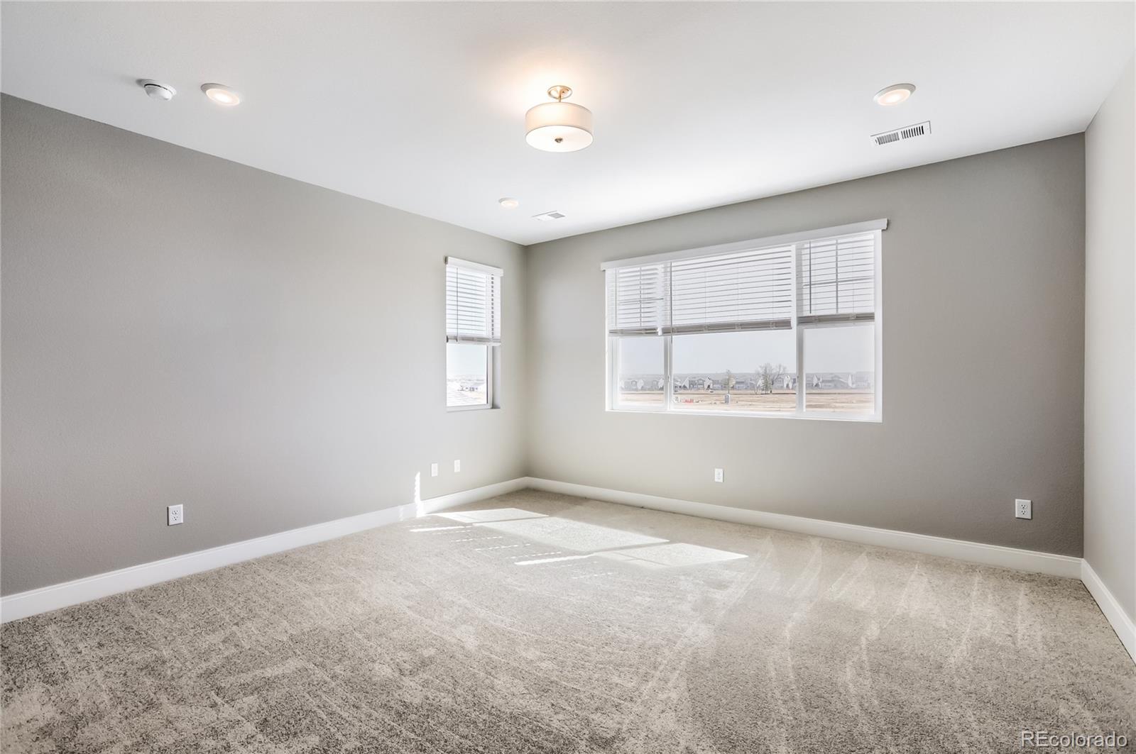 5460 Green Thumb Avenue Firestone CO 80504