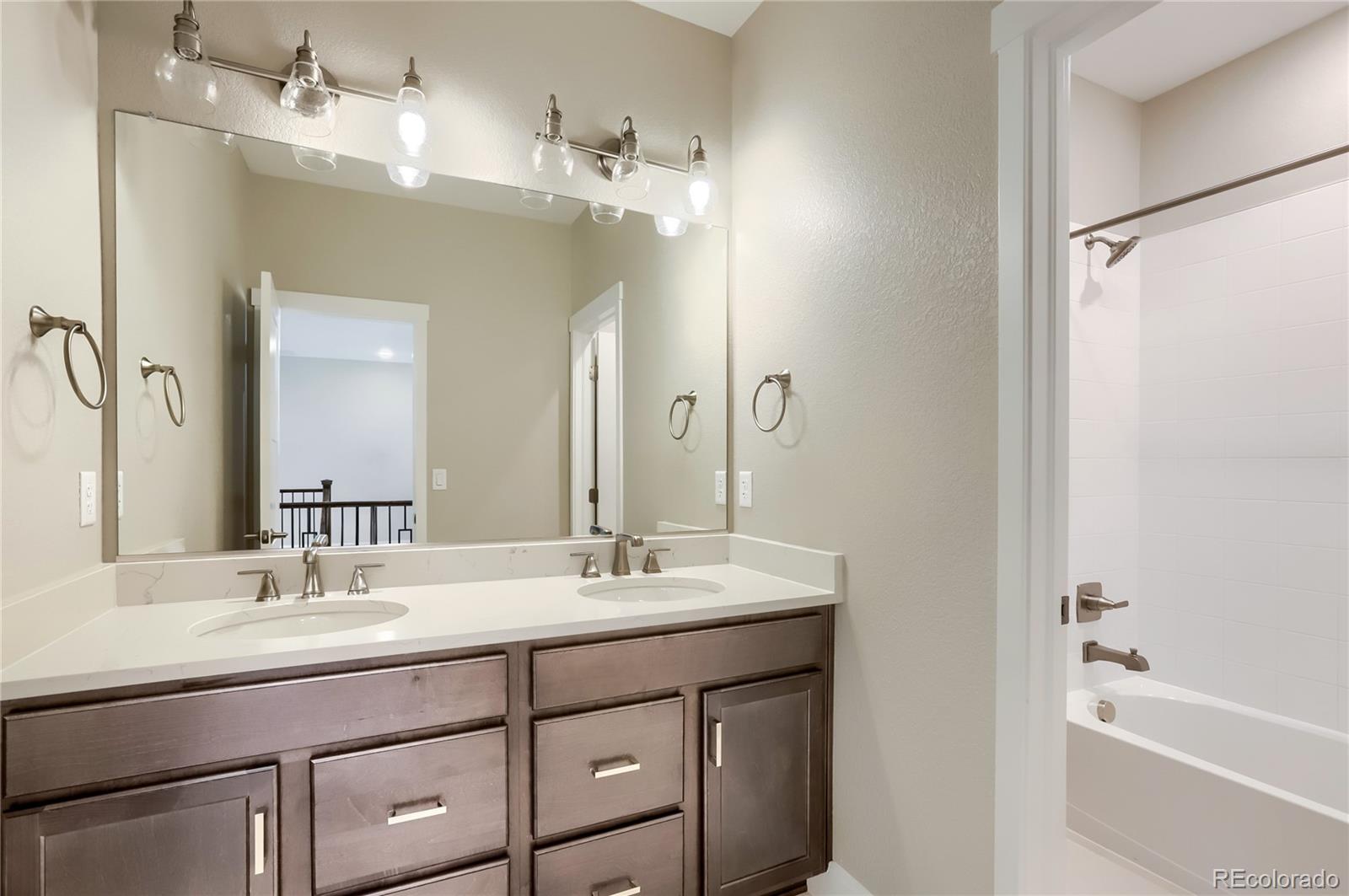 5460 Green Thumb Avenue Firestone CO 80504