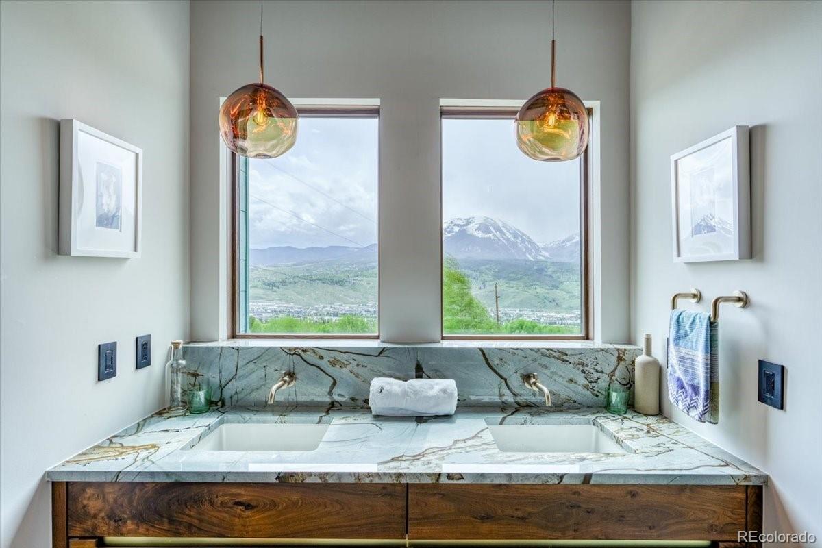 421 Z Road Silverthorne CO 80498