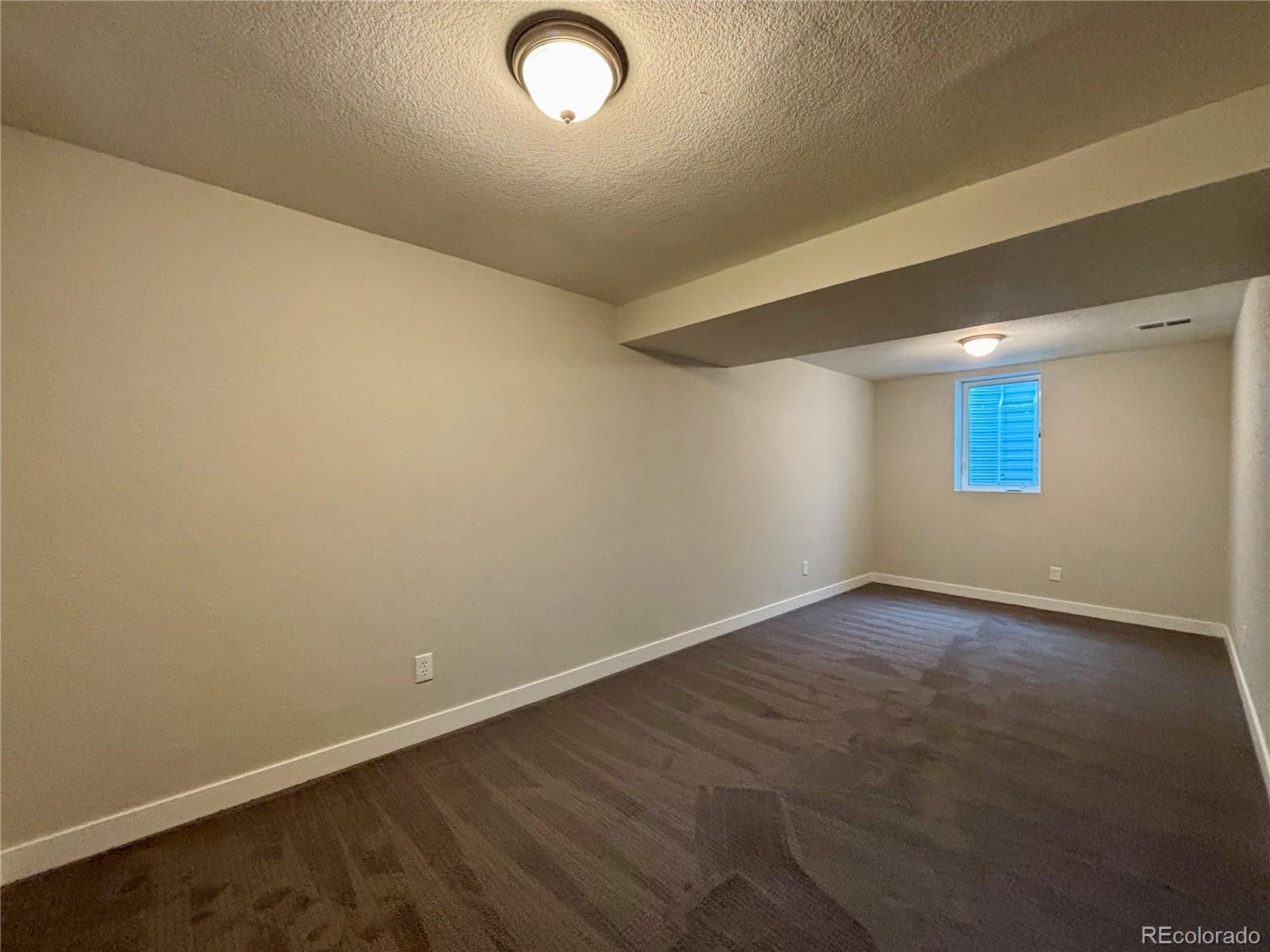 5564 Xapary Way Denver CO 80239