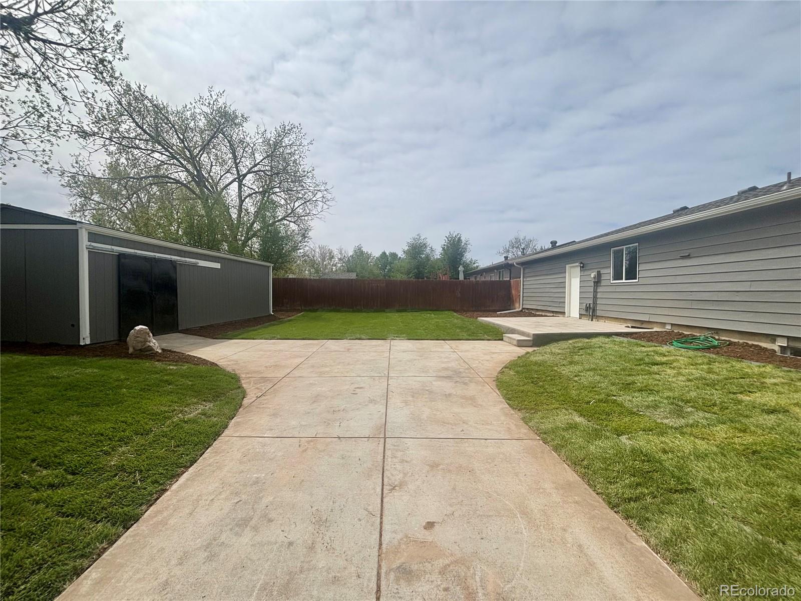 5564 Xapary Way Denver CO 80239