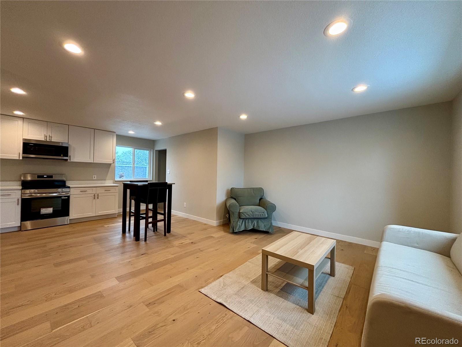 5564 Xapary Way Denver CO 80239