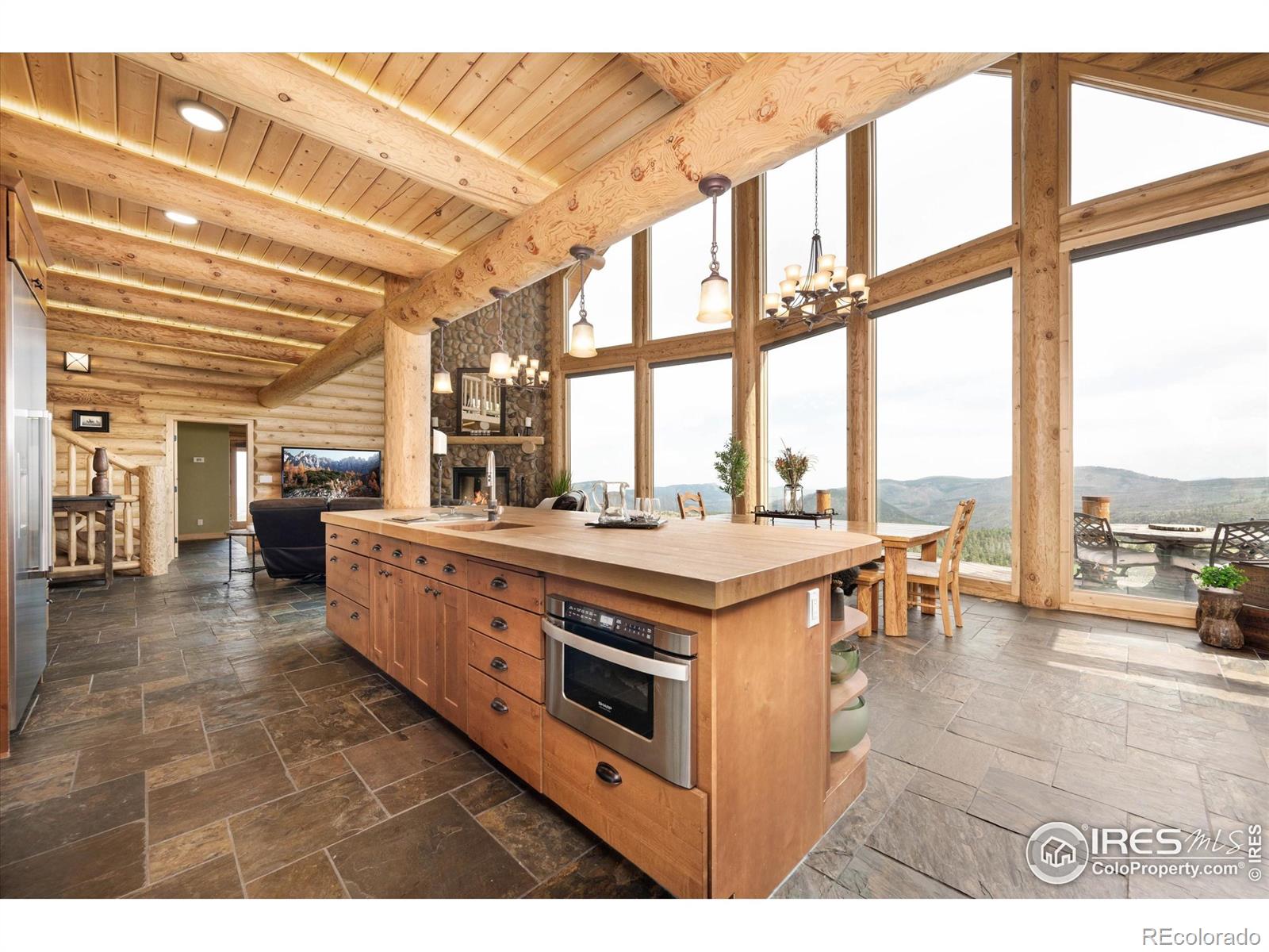 4119 Davis Ranch Road Bellvue CO 80512