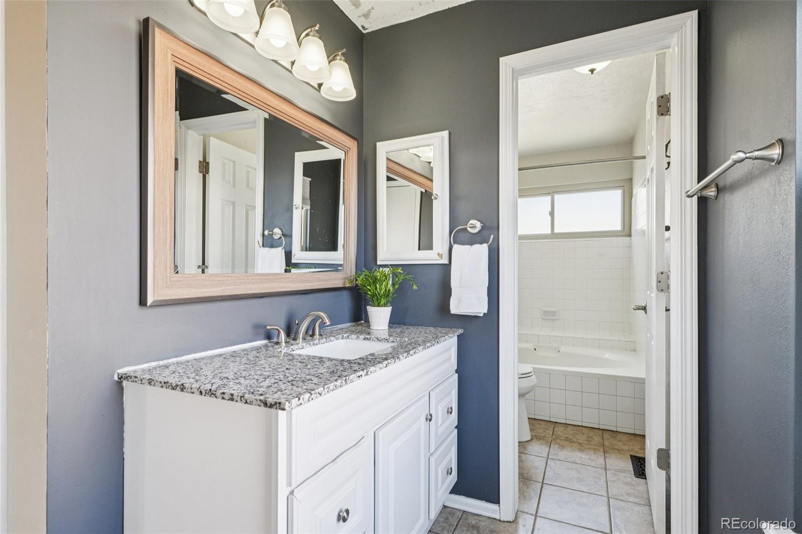 5824 S Kline Street Littleton CO 80127